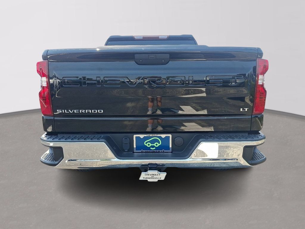 Certified 2022 Chevrolet Silverado 1500 LT AWD/4WD image 5