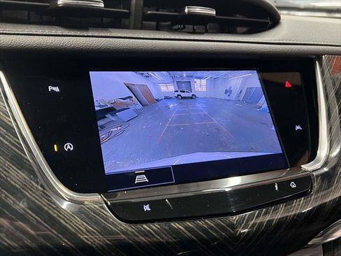 Used 2022 Cadillac XT6 Premium Luxury image 30