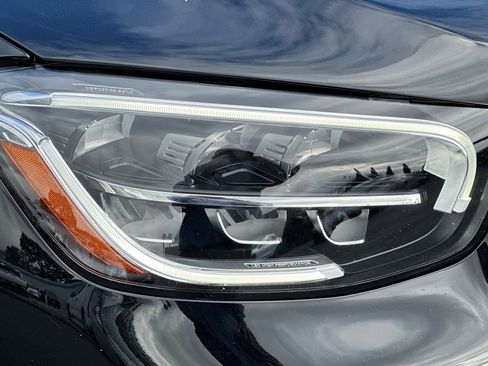 Certified 2023 Mercedes-Benz GLC 300 4MATIC Coupe image 10