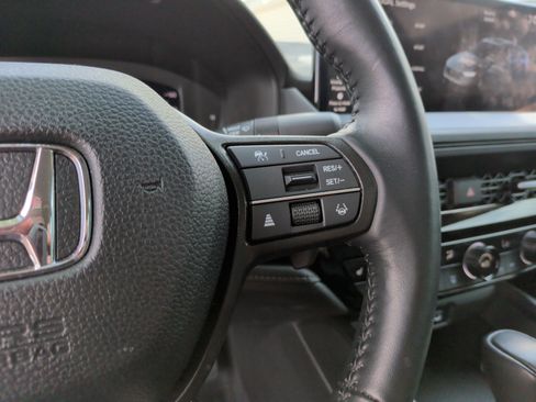 Used 2023 Honda Accord EX-L image 20