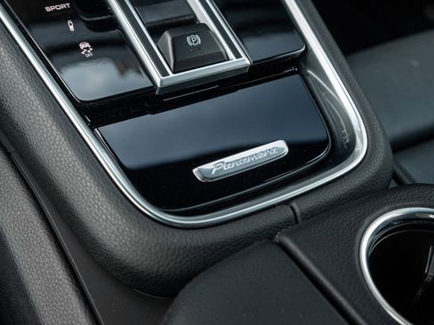 Certified 2023 Porsche Panamera 4S image 28