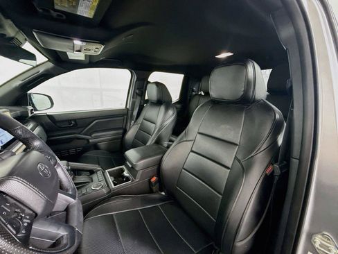 Used 2024 Toyota Tacoma SR5 RWD image 10