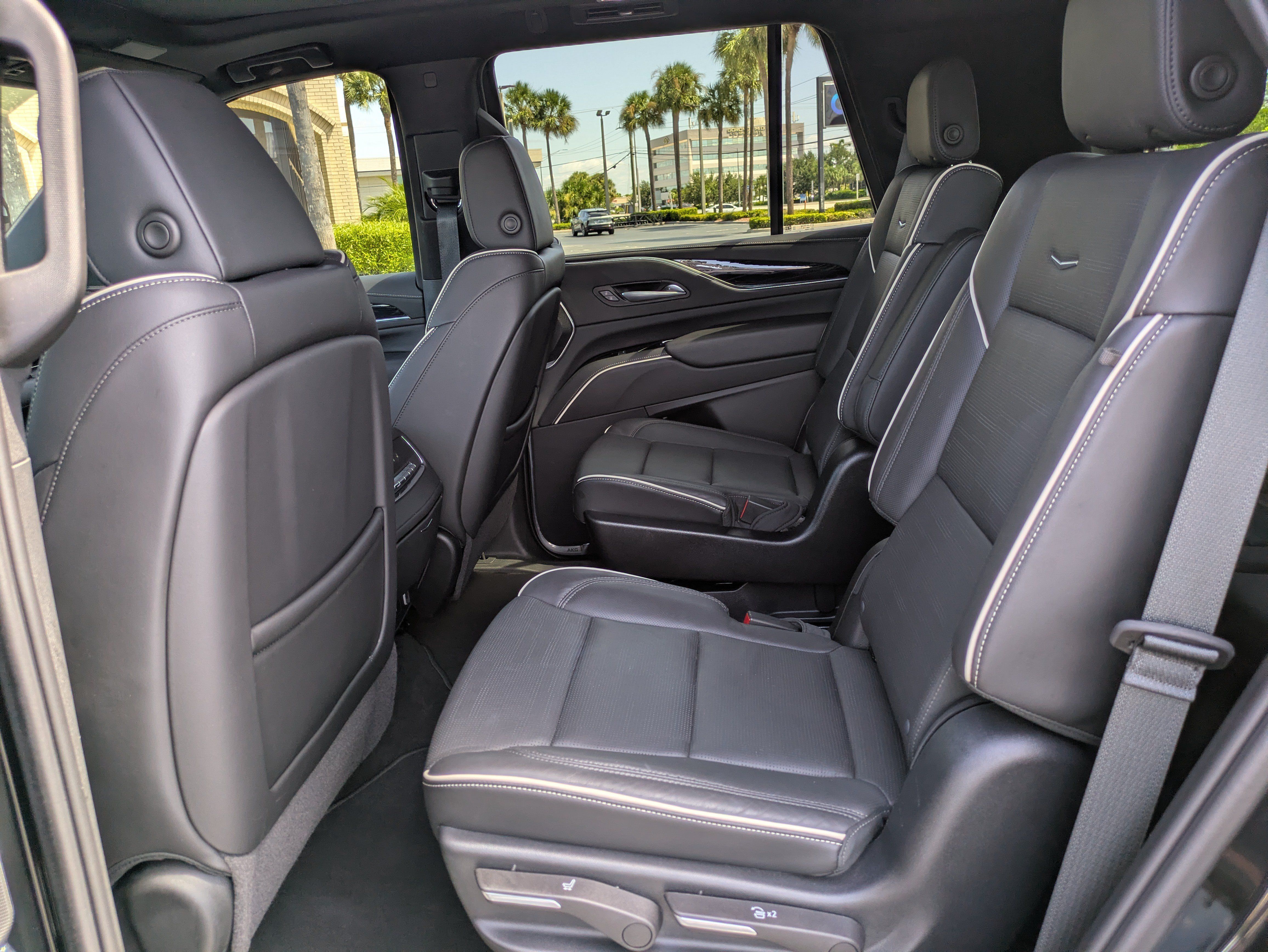 Certified 2024 Cadillac Escalade Sport AWD/4WD image 12