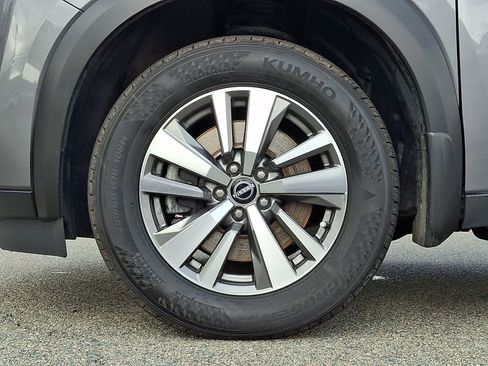 Used 2023 Nissan Pathfinder SL AWD/4WD image 9
