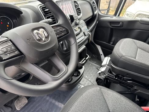 New 2026 RAM ProMaster 1500 w/ Quick Order Package 22G SLT image 9
