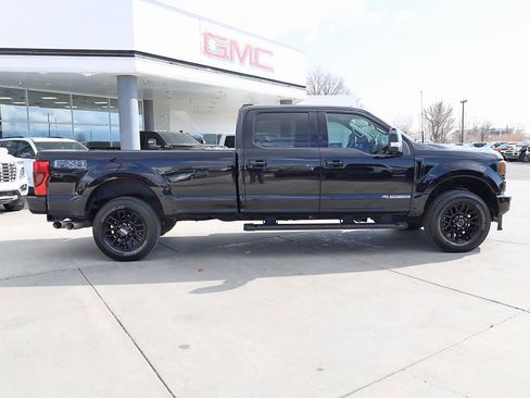 Used 2022 Ford F350 Lariat w/ Black Appearance Package AWD/4WD image 7