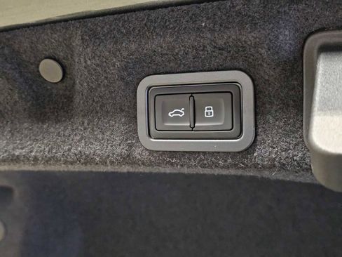 New 2026 Audi A6 Premium Plus AWD/4WD image 17