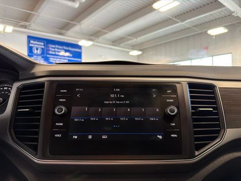 Used 2019 Volkswagen Atlas SE AWD/4WD image 12