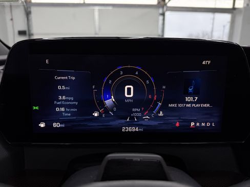 Used 2024 Chevrolet Traverse RS image 19