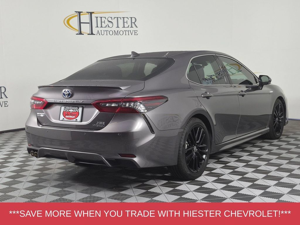 Used 2021 Toyota Camry XSE w/ Navigation Upgrade Package FWD image 7