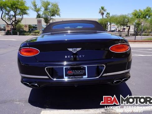 Used 2022 Bentley Continental GT image 34