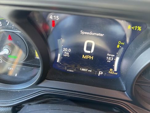 Certified 2025 Jeep Wrangler Unlimited Sahara image 13