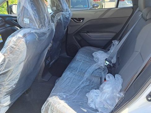 New 2026 Subaru Crosstrek 2.5i Limited w/ Crosstrek Mirror Package AWD/4WD image 13