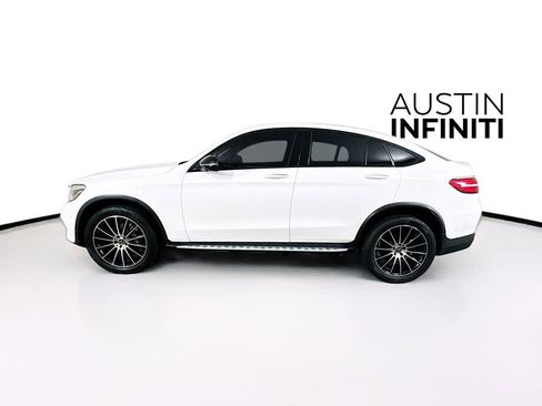 Used 2019 Mercedes-Benz GLC 300 4MATIC Coupe image 4