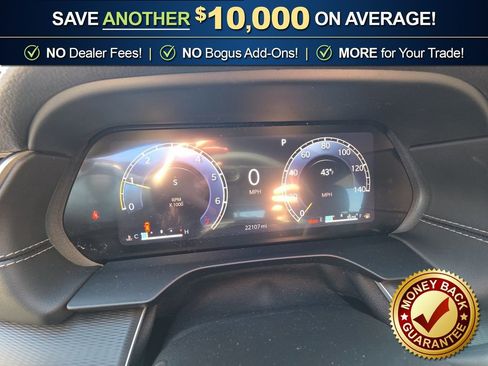 Used 2024 Jeep Grand Cherokee Altitude image 19