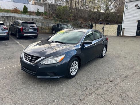 Used 2017 Nissan Altima 2.5 S w/ Power Driver Seat Package image 12