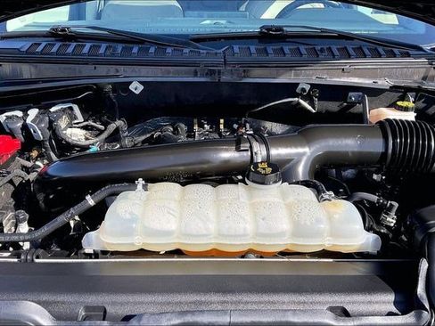 Used 2024 Ford Expedition Max Limited image 11