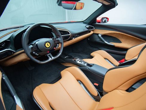 Used 2025 Ferrari 296 GTS RWD image 18