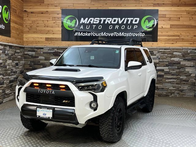 Used 2020 Toyota 4Runner TRD Pro AWD/4WD image 4