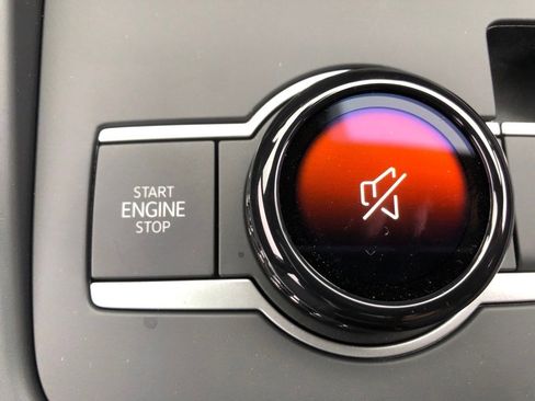 New 2026 Volkswagen Tiguan SE R-Line AWD/4WD image 30