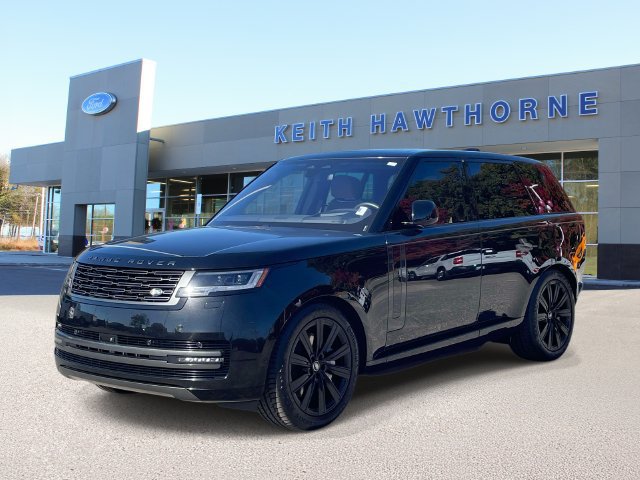 Used 2023 Land Rover Range Rover SE AWD/4WD image 3