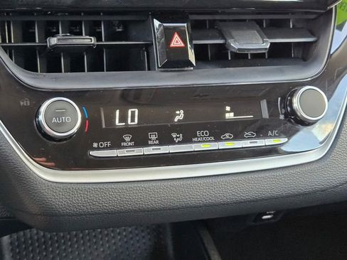 Used 2024 Toyota Corolla LE image 20