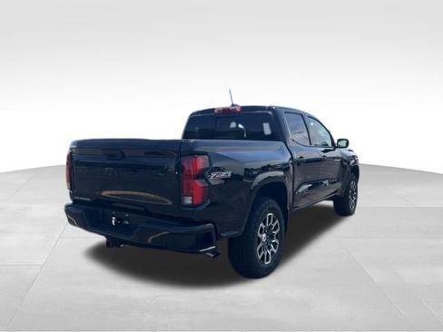 Used 2026 Chevrolet Colorado Z71 AWD/4WD image 5