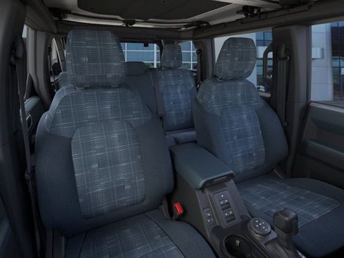 New 2025 Ford Bronco Heritage Edition image 10