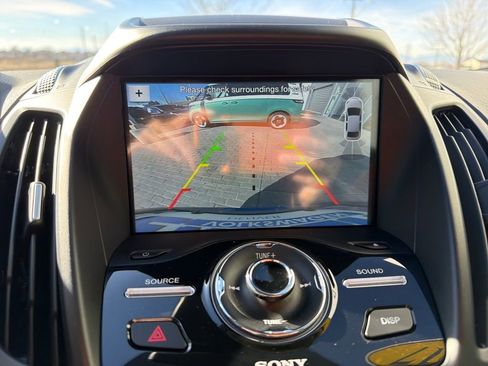 Used 2017 Ford Escape Titanium w/ Equipment Group 301A image 21