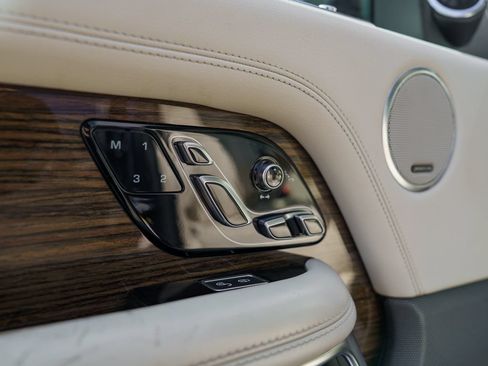 Used 2019 Land Rover Range Rover HSE AWD/4WD image 20