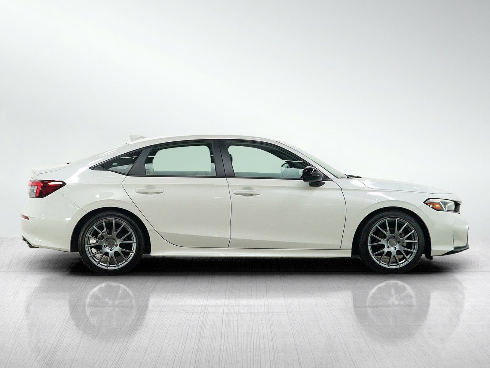 Used 2025 Honda Civic Sport image 7