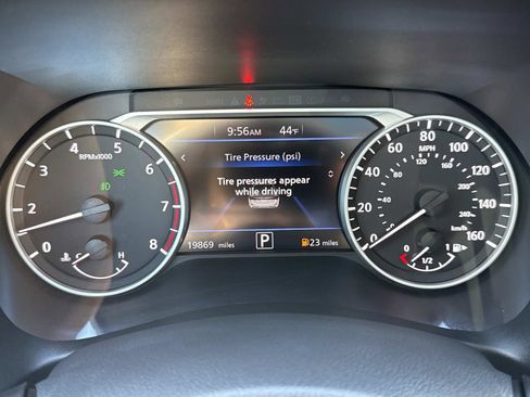 Used 2021 Nissan Sentra SR w/ SR Premium Package image 12