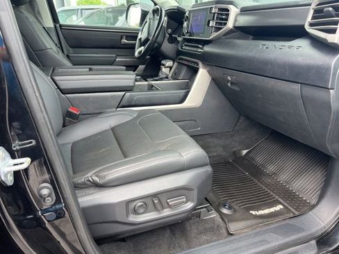 Used 2024 Toyota Tundra SR5 w/ SR5 Premium Package AWD/4WD image 11