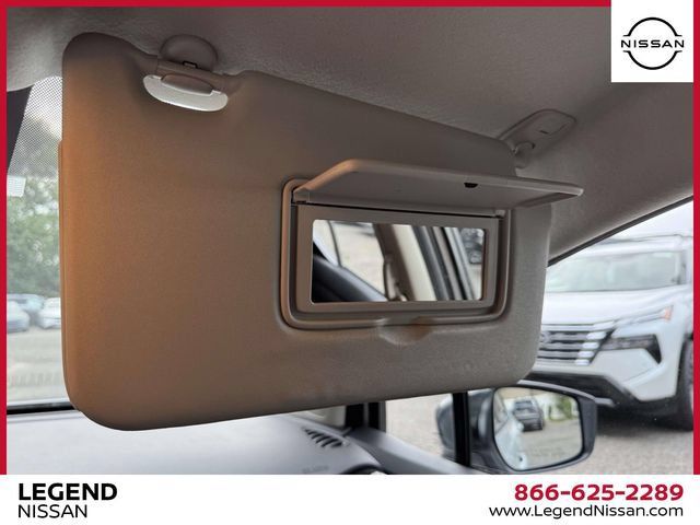Used 2025 Nissan Versa SR w/ Trunk Package FWD image 29