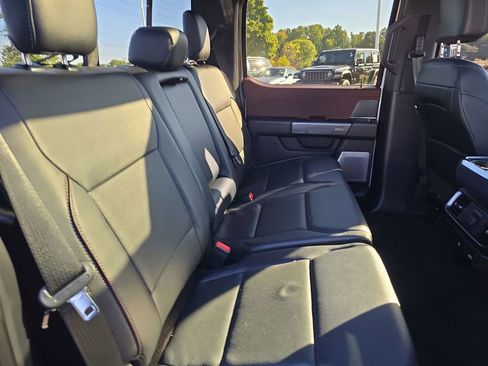 Used 2022 Ford F150 Lariat w/ Equipment Group 502A High image 39