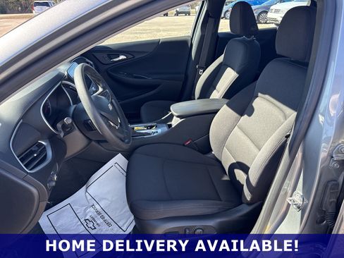 Used 2024 Chevrolet Malibu LT image 17