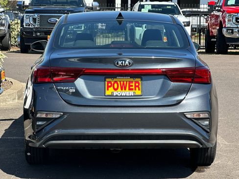Used 2019 Kia Forte Sedan FWD image 5