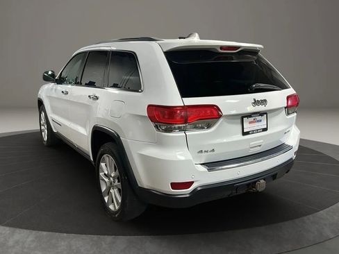 Used 2017 Jeep Grand Cherokee Limited w/ Trailer Tow Group IV image 3