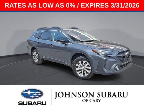 Used 2025 Subaru Outback Premium w/ Popular Package #1A image 2