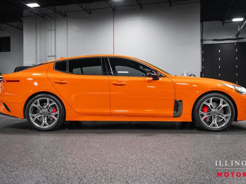 Used 2020 Kia Stinger GT2 image 6