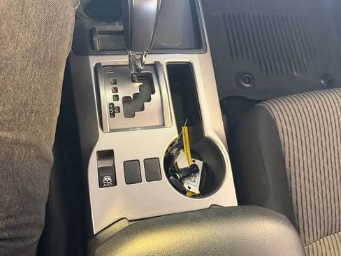 Used 2022 Toyota 4Runner SR5 RWD image 19