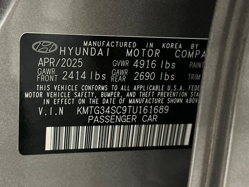 Used 2026 Genesis G70 2.5T Prestige AWD/4WD image 39