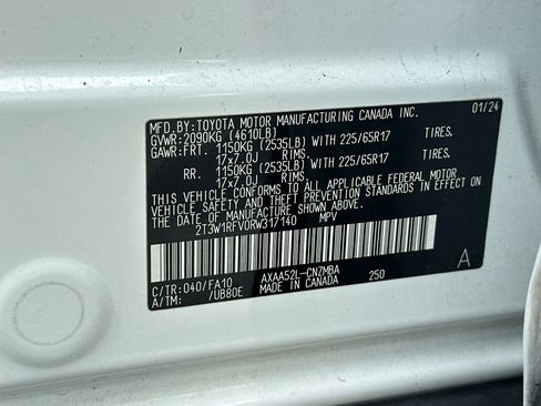 Used 2024 Toyota RAV4 XLE image 29