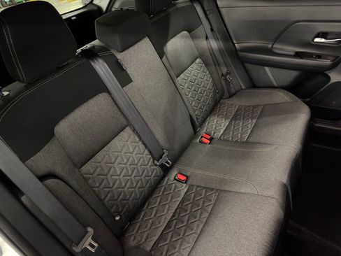 Used 2025 Nissan Kicks SV FWD image 29