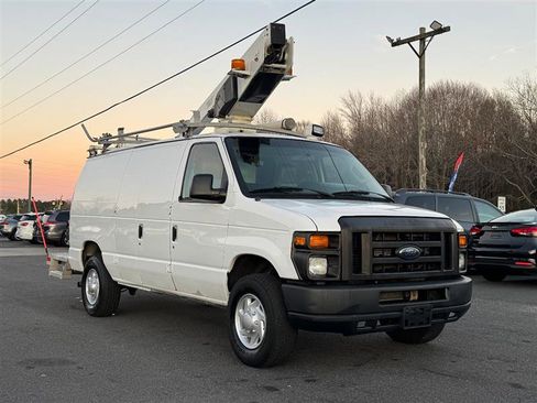 Used 2011 Ford E-350 and Econoline 350 Super Duty w/ PWR Group image 4