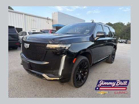 Used 2022 Cadillac Escalade Sport w/ Touring Package RWD image 1