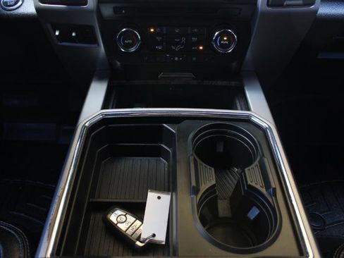 Used 2017 Ford F250 Lariat w/ Lariat Ultimate Package image 37