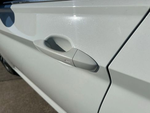 Used 2019 Volkswagen Jetta SE image 27