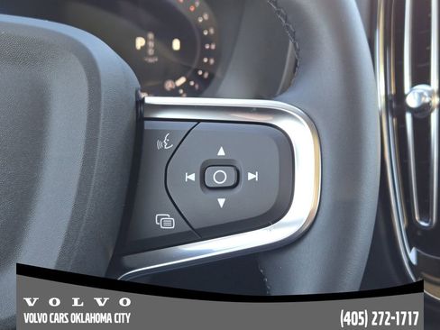 New 2026 Volvo XC40 B4 Core w/ Protection Package Premier image 28