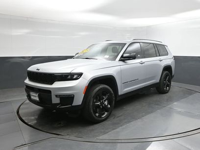 Used 2025 Jeep Grand Cherokee L Limited w/ Black Appearance Package